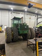 John Deere 8640, Tractor