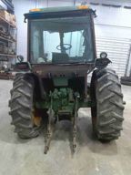 John Deere 4240, Tractor